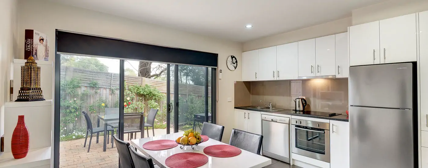large short stay accommdation croydon melbourne