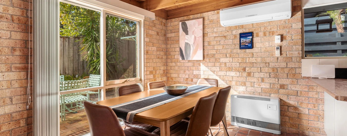 waratah dining room resized