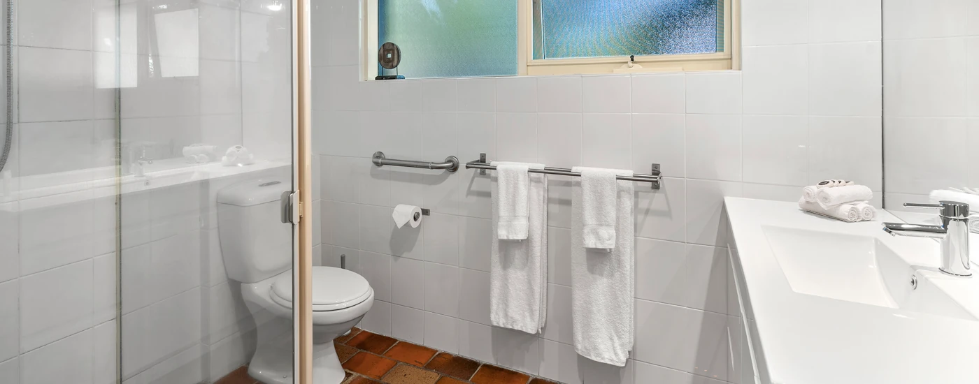 bathroom kaori
